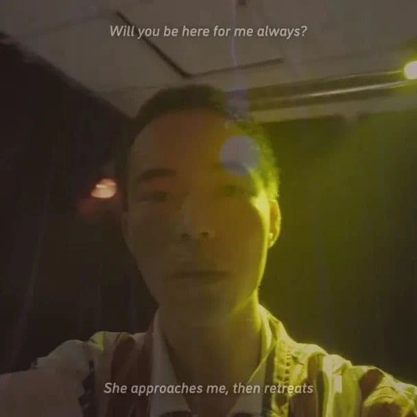 公众号文章《亲密不属于两个人》封面