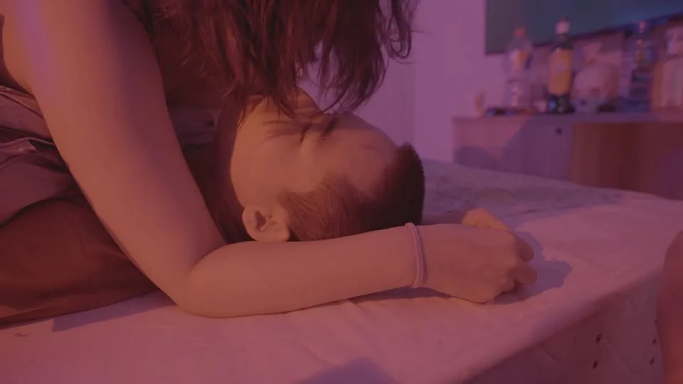 《人类投降派》研究图像