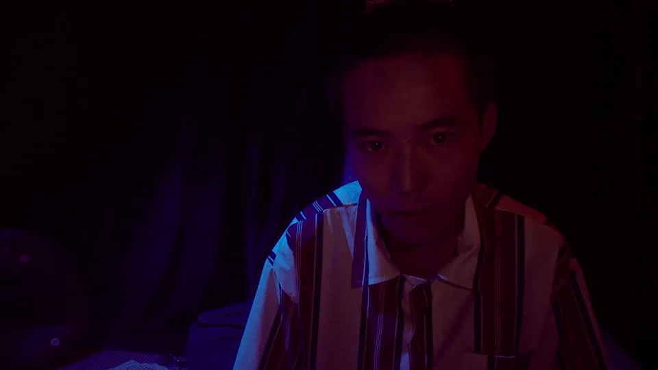 J001.jpg