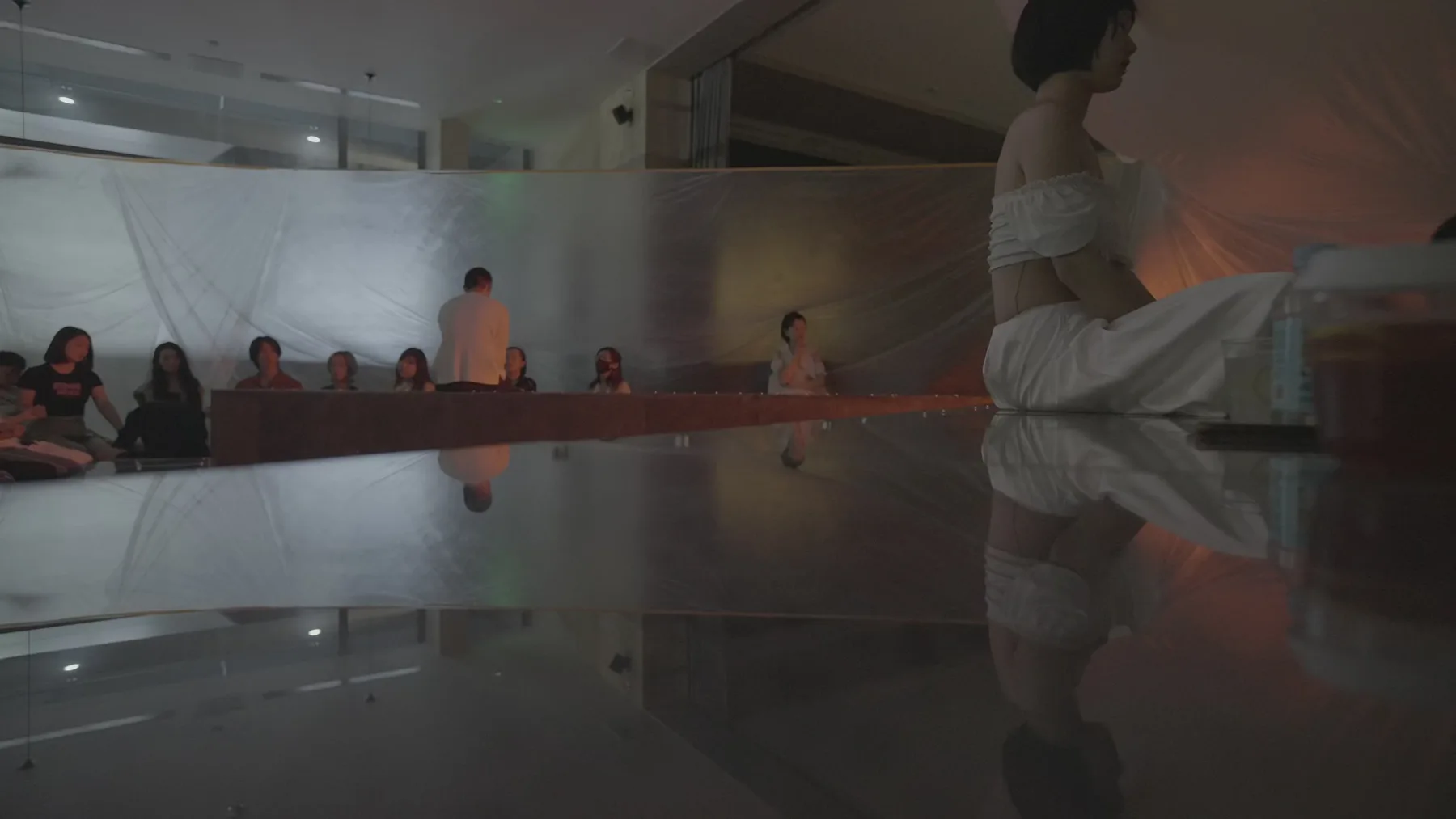 frame-8714p033-943-out.jpg