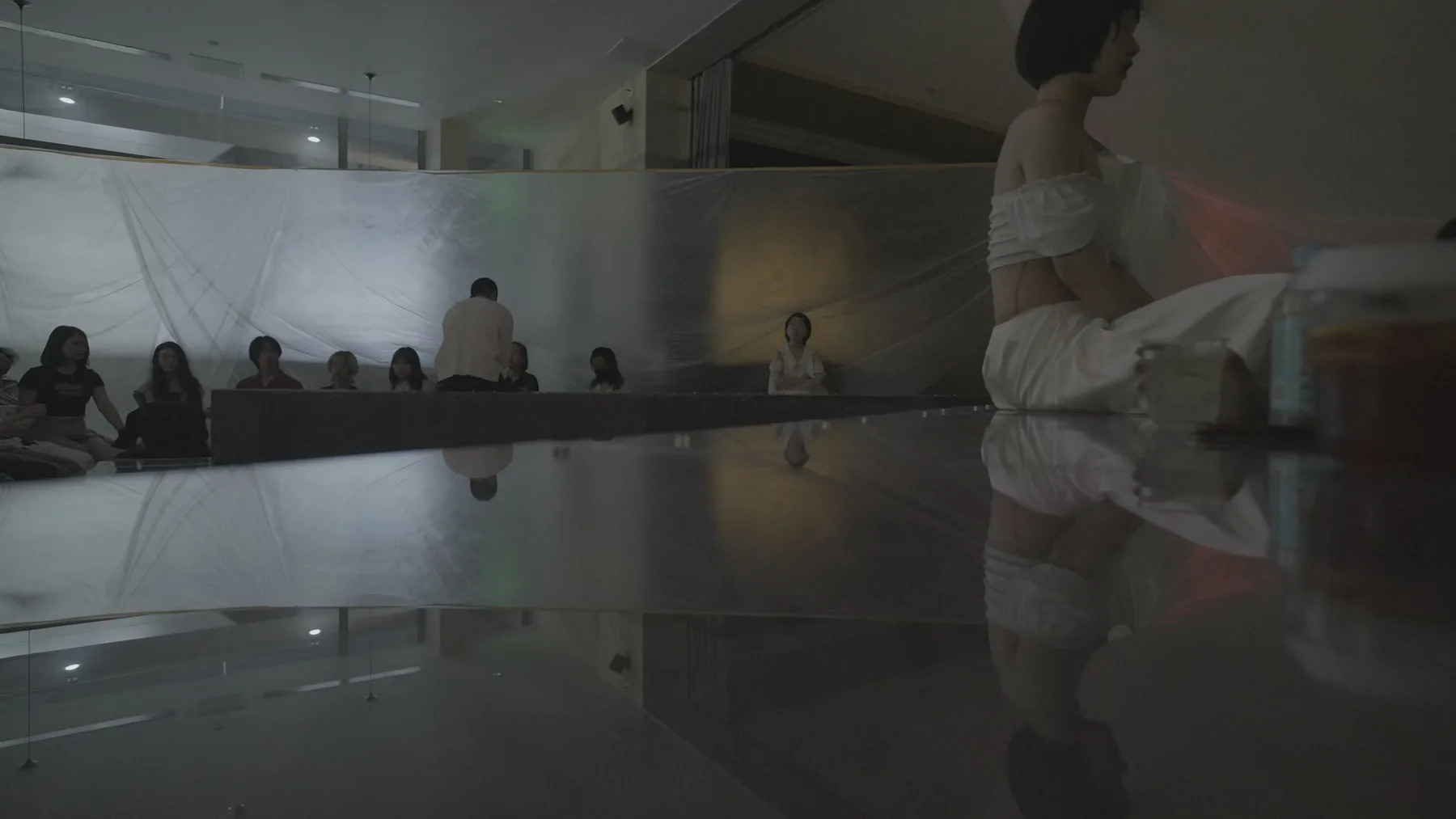 frame-8744p833-947-mid.jpg