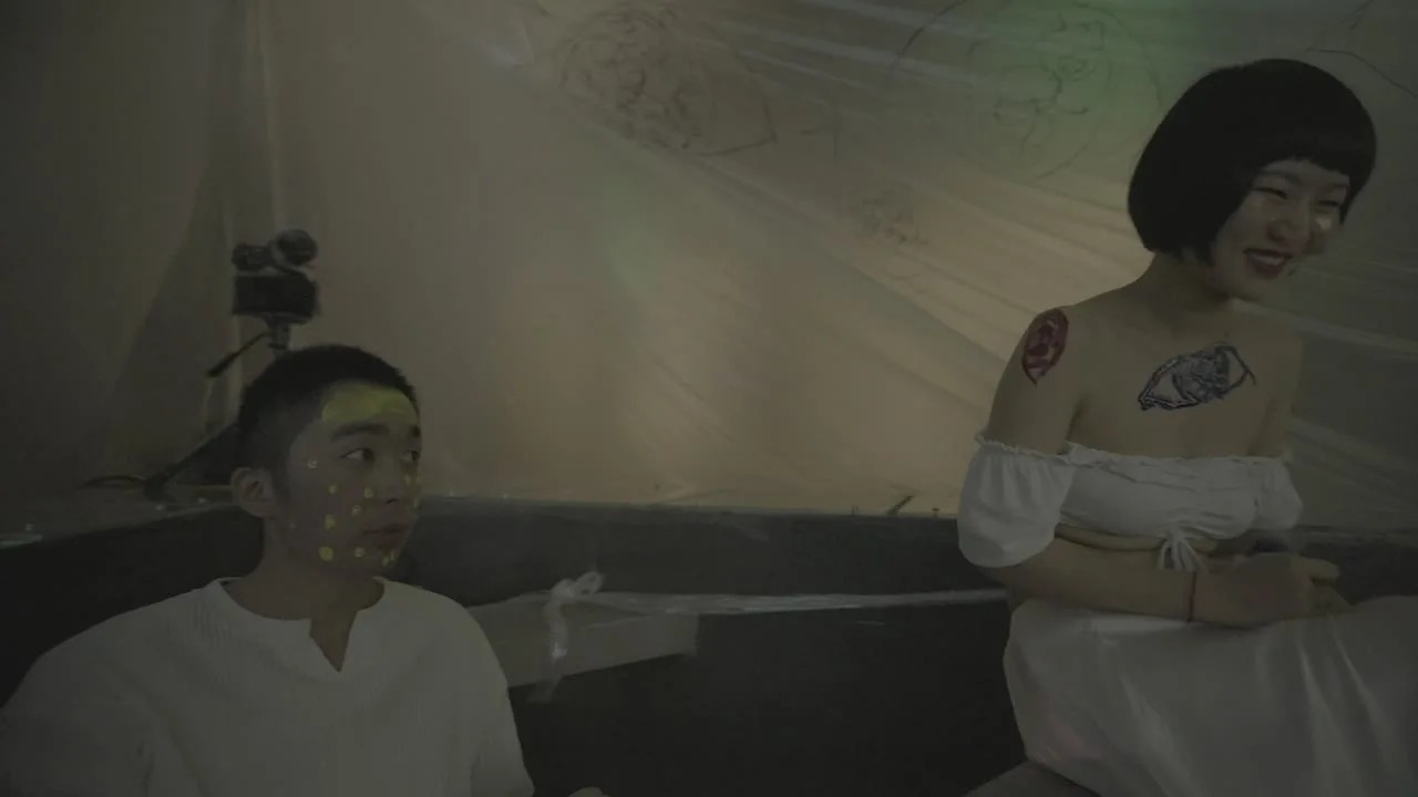J300_mid_6920_483.jpg
