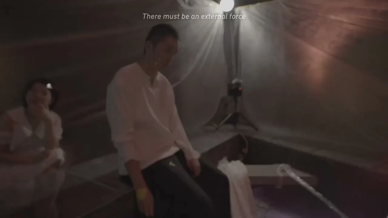 《人类投降派》研究图像
