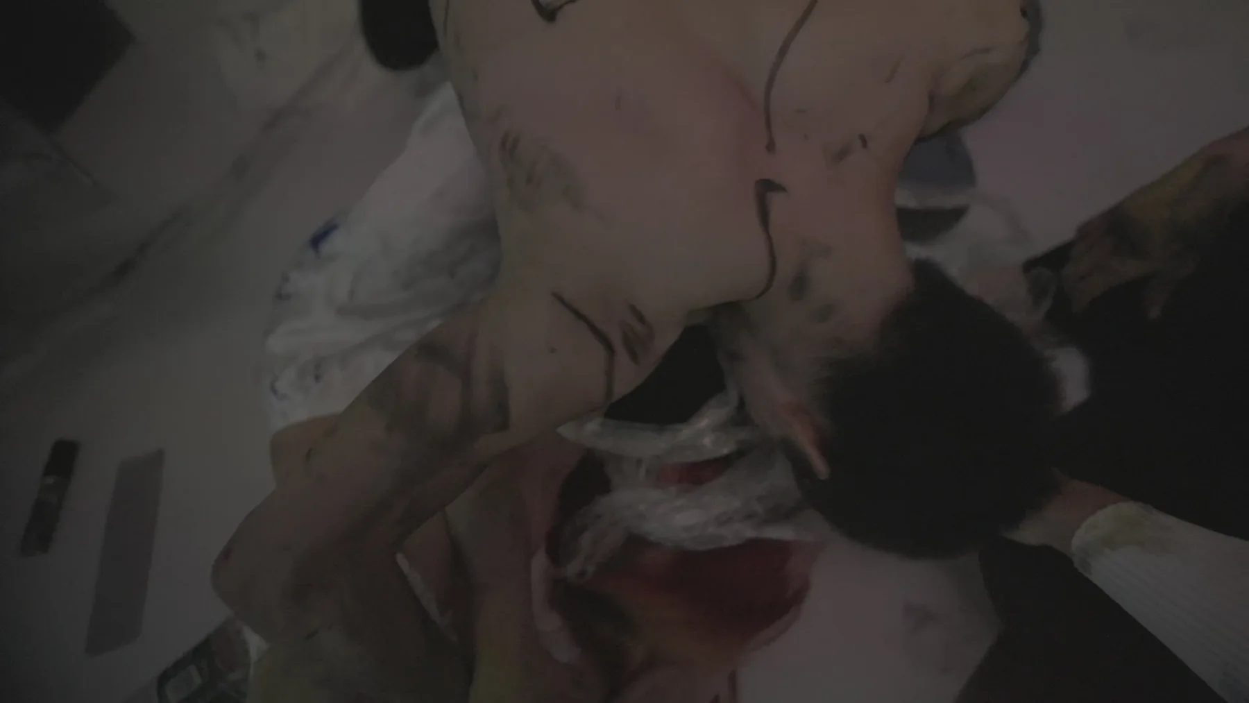 r271-dare-kill-me-021502p533.jpg